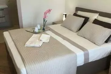 Oasi B&b Hotel Restaurant