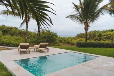 Hotel Tanusas Retreat & Spa