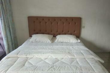 פנסיון Bernard Guest House & Resto Redpartner