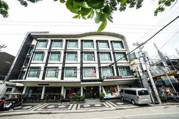 호텔 Maria Eloisa Royal House