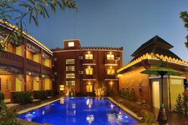 Golden Classic Hotel Bagan