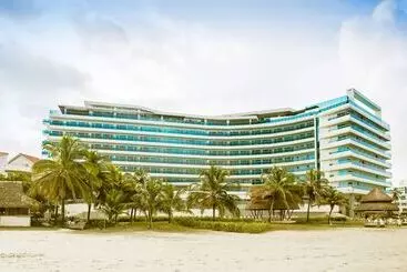 Отель Las Americas Torre Del Mar