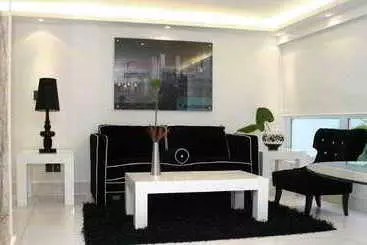 فندق Lumina Luxury Suites