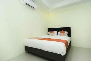 Hotel Edelweiss Residence Syariah By Oyo Rooms