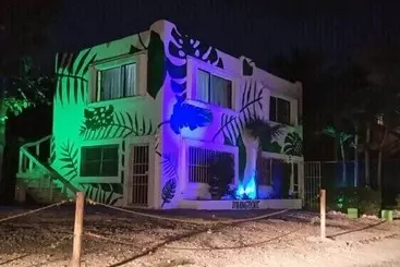 Hotelli Mangrove Inn Akumal