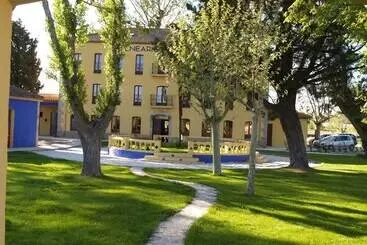 乡村酒店  Balneario Almeida Dama Verde