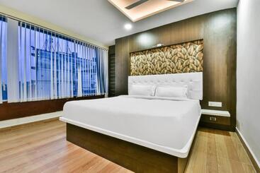 Super Collection O 80868 Hotel Addiction