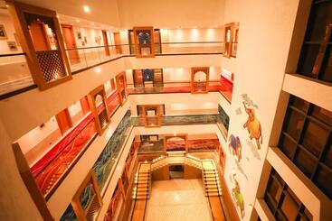 Отель Regenta Central Udaipur