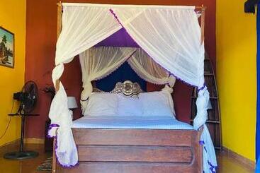 Bed and Breakfast Bohobé Naboty