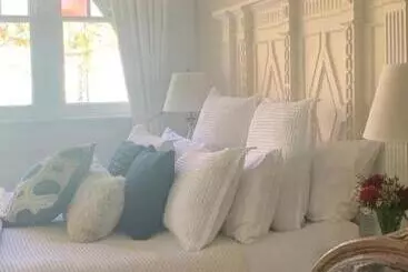 ベッドアンドブレックファースト Howlong Old Post Office Luxury Suite