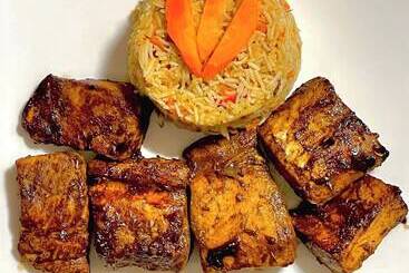 Отель Dhamana Beach