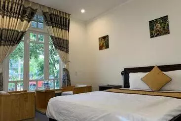 هتل Khách Sạn Hương Mê