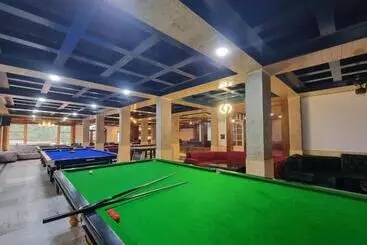 Hotel Satyadev Grand