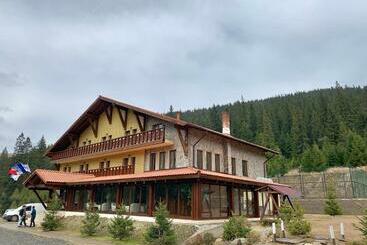 Pensiunea Colț Din Rai