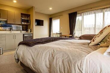 Blue Ridge Studios And Bed & Breakfast