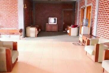 Pensionat Villa Orange Lembang Pengkolan