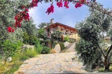 پانسیون Villa Mavie