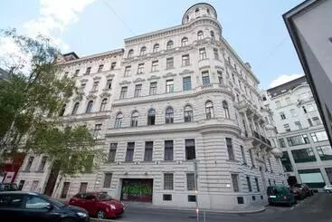 هتل K+t Boardinghouse