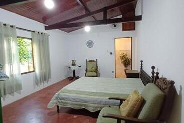 Пансион Recanto Da Tuca