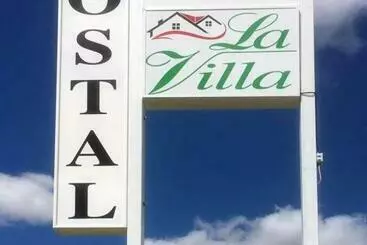 Pensione La Villa Hostal