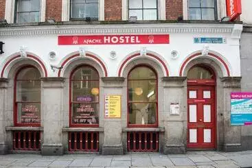 هتل The Apache Hostel