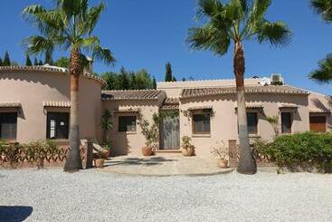 Premium Bed & Breakfast Casa Alegría Andaluza