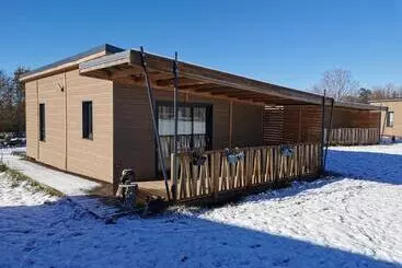 ベッドアンドブレックファースト Acs