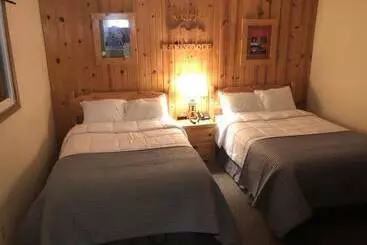 Retkeilymaja Holiday Motel
