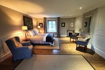 צימר Domaine En Reynouse