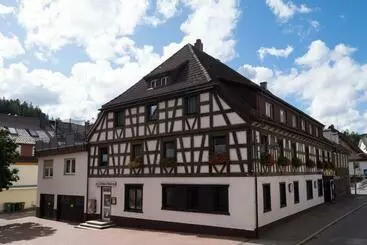 ユースホステル Gasthof Kreuz