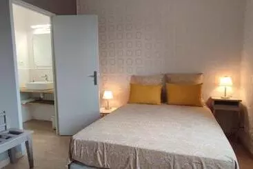 Bed and Breakfast Les Hauts De Grazac, Chambres Et Tables D Hôtes