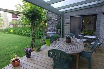 ペンション Au Quatre Chemins