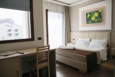 住宿加早餐  Villa Cerniglia Plus