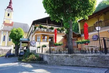 ホテル Gasthof Jauk Hartner