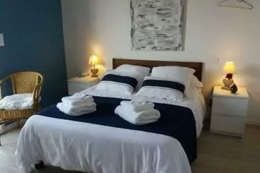 Pension Lieu Unique Et Romantique Face Mer