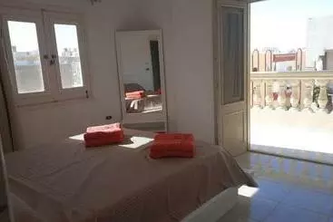 هتل آپارتمان Feel Home Hurghada