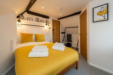 Riize Boutique Hotel Worcester Self Check In City Centre