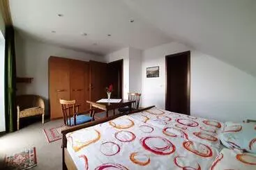 Aamiaismajoitus (B&B) Haus   Pantenburg