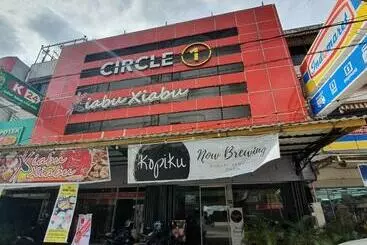 Hotel Circle One