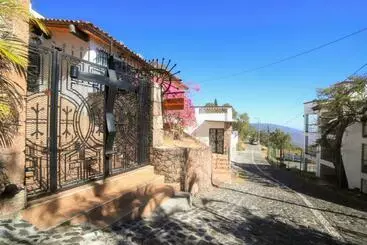ホテル Casa De Las Cruces Taxco