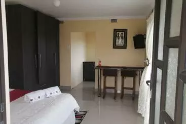 Majatalo Hlophe S Place