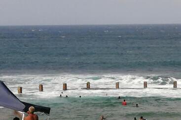 פנסיון Hlophe S Place