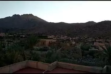 ホテル Hôtel La Fleur D Amanouz