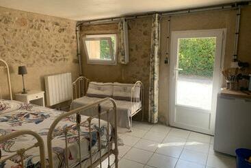 فندق Petit Gîte à La Ferme Des Buttons