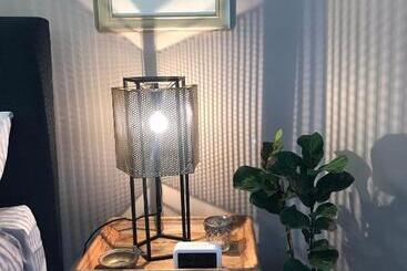 مبيت وإفطار Robinson Retreat