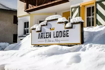 Hotel Arlen Lodge