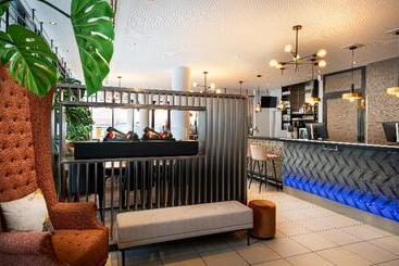 Leonardo Hotel Salzburg City Center