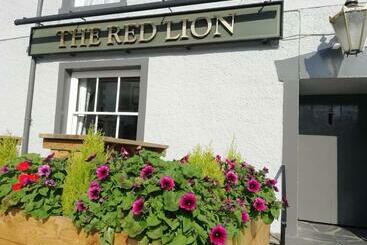 호스텔 Red Lion Rooms   Self Check In