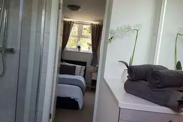 ベッドアンドブレックファースト Debonair Bnb @33