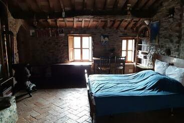 فندق Attic With Balcony At Locanda Del Capo